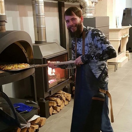 Дровяная печь для пиццы Астов