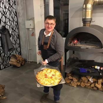 Дровяная печь для пиццы Астов